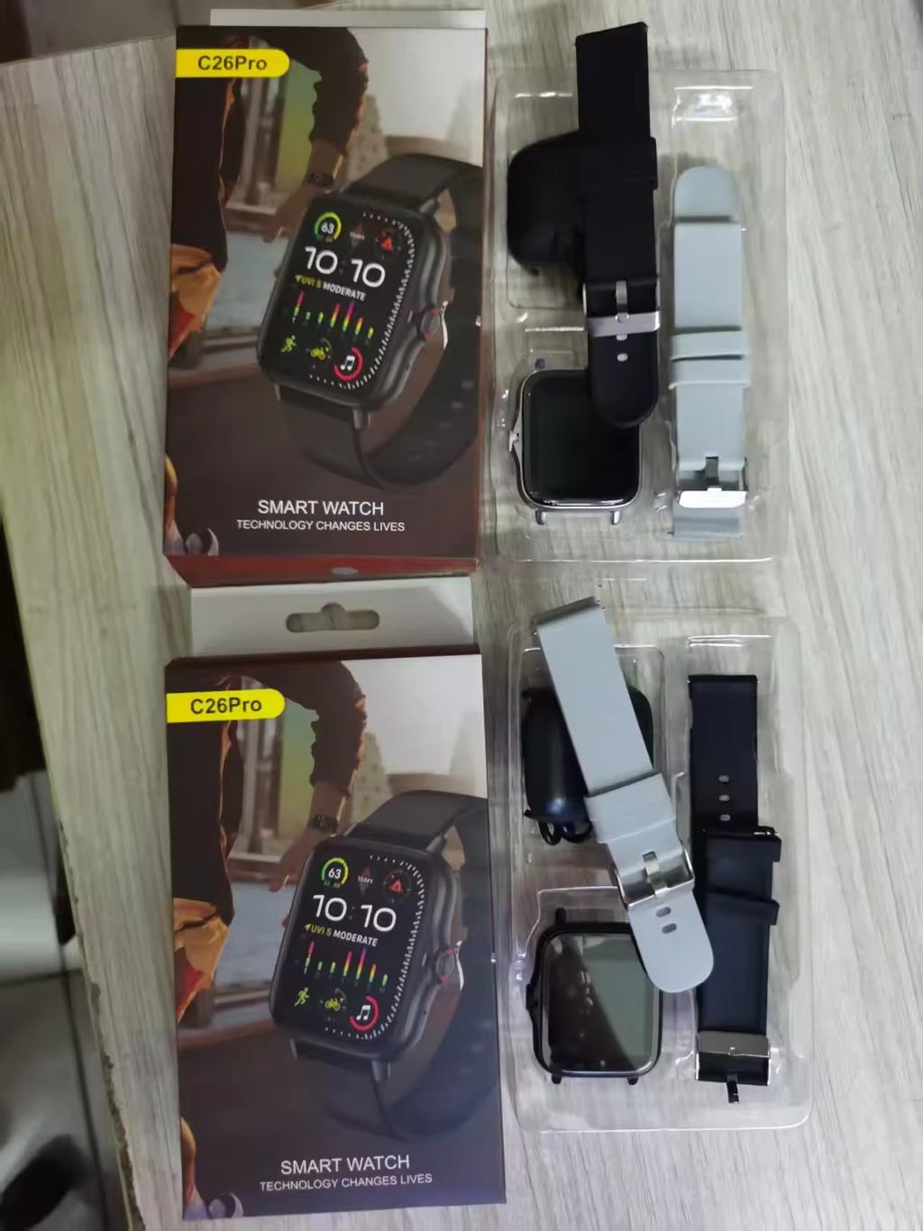Smartwatch C26Pro - plusieurs couleurs de bracelets